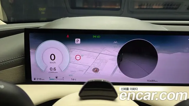 Genesis G80 Бензин 3.5 турбо AWD — Фото автомобиля 8