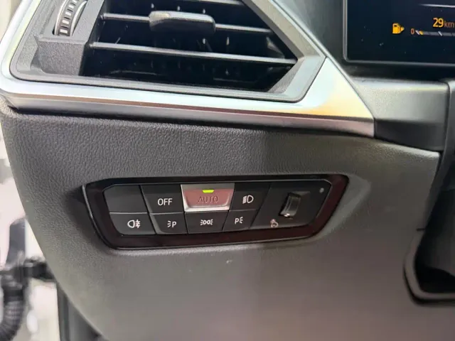 BMW 3 Series — Фото автомобиля 11