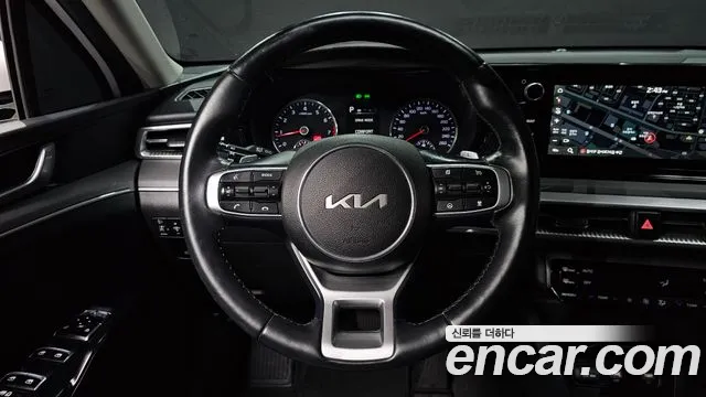 Kia K5 K5 3 поколение 2.0 LPI(Для проката) — Фото автомобиля 13