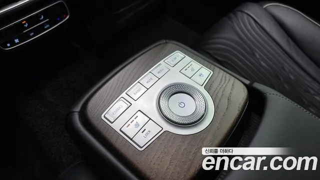 Genesis G80 — Фото автомобиля 16