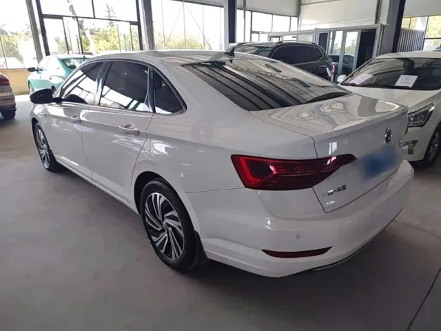 Volkswagen Sagitar — Фото автомобиля 4