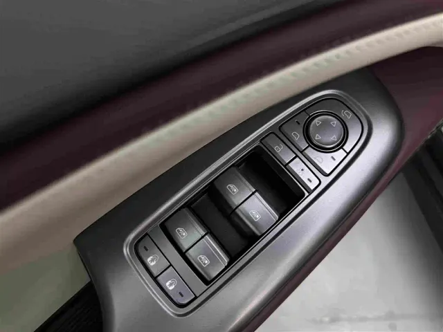 BYD Seal 07 DM-i — Фото автомобиля 26