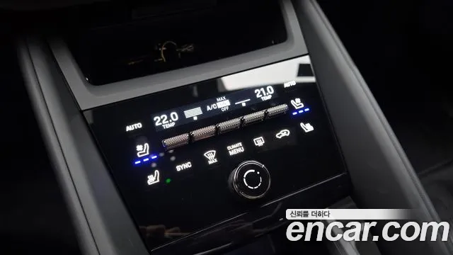 Porsche Macan — Фото автомобиля 17