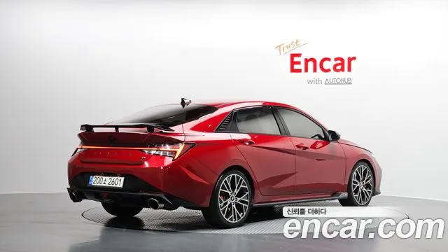 Hyundai AVANTE — Фото автомобиля 2