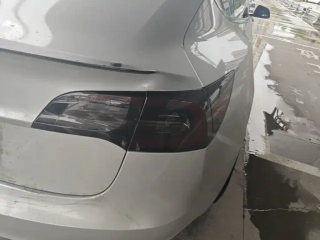 Tesla Model 3 — Фото автомобиля 7