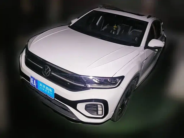 Фотография автомобиля — Volkswagen T-Roc