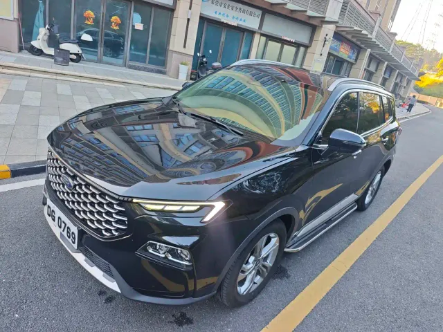Ford Lingrui — Фото автомобиля 7