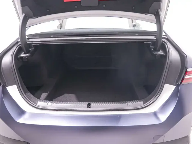 BMW 5 Series — Фото автомобиля 18