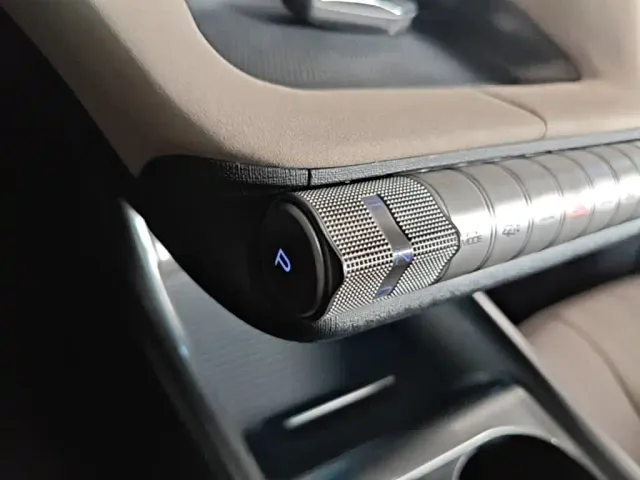 BYD Dolphin — Фото автомобиля 13