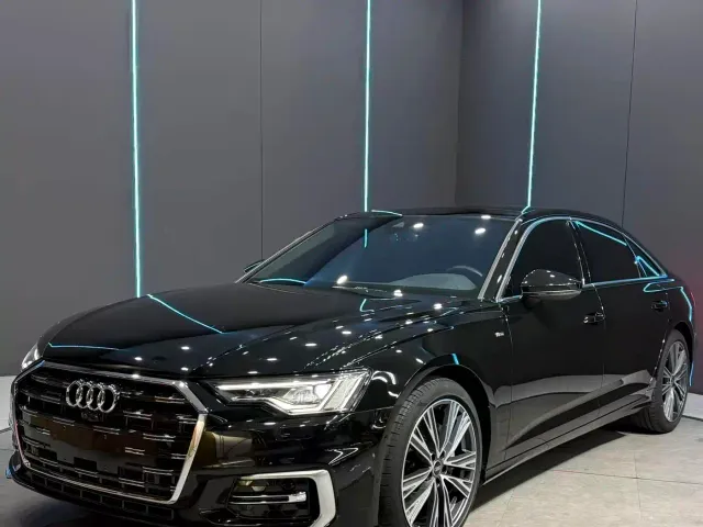 Фотография автомобиля — Audi A6L