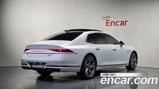 Genesis G90 Бензин 3.5 турбо AWD — Фото автомобиля 2