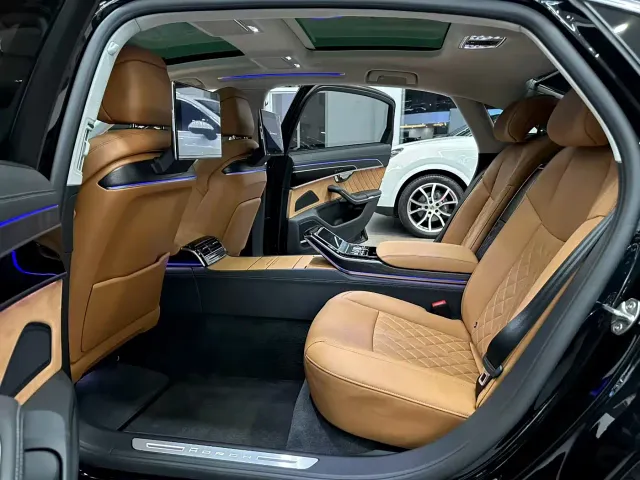 Audi A8 — Фото автомобиля 8