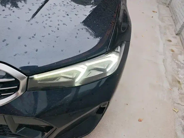 BMW 3 Series — Фото автомобиля 5