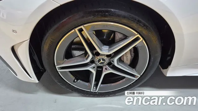 Mercedes-Benz CLS-Class — Фото автомобиля 5