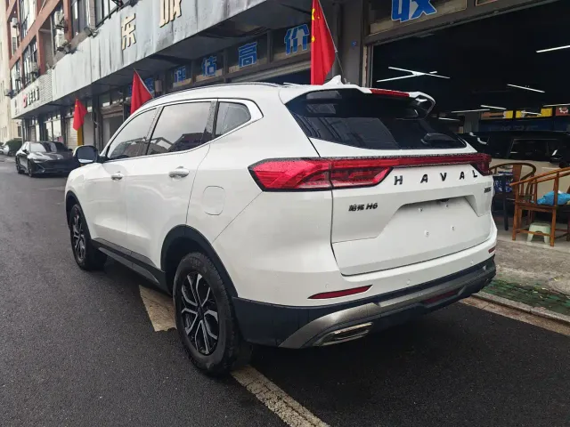 Haval H6 — Фото автомобиля 4