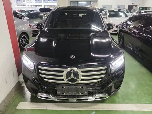 Mercedes-Benz GLB-Class — Фото автомобиля 2