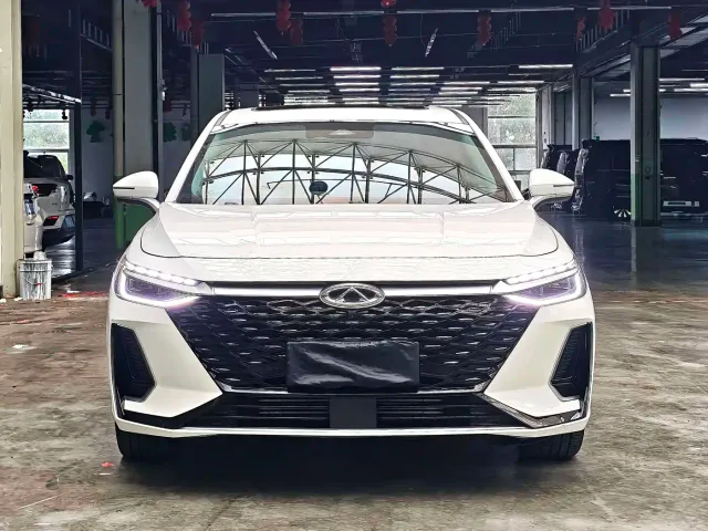 Chery Arrizo 8 — Фото автомобиля 2