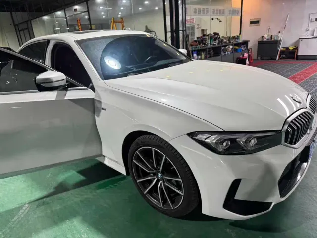 BMW 3 Series — Фото автомобиля 2