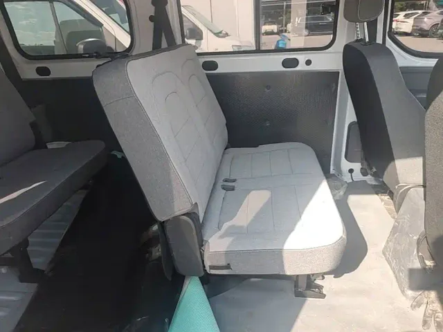 Wuling Yangguang — Фото автомобиля 16