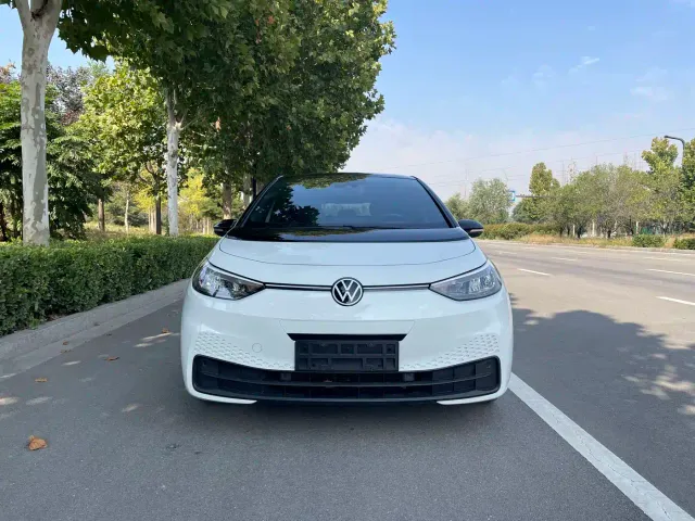 Фотография автомобиля — Volkswagen ID.3