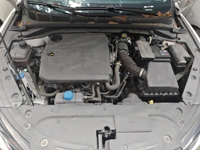 Changan Eado — Фото автомобиля 21