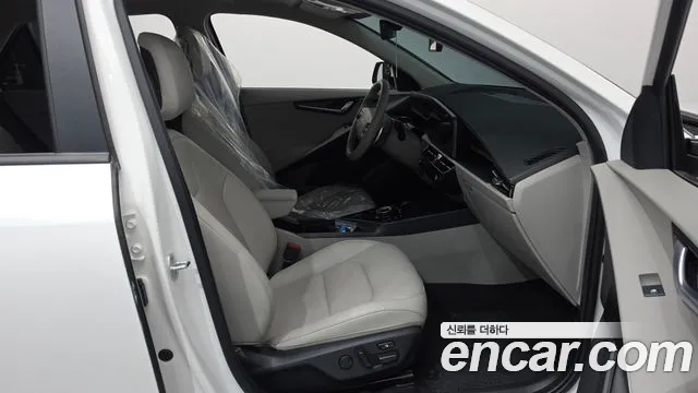 Kia Niro All Niro EV Earth — Фото автомобиля 27
