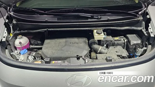 Hyundai Staria Staria 4WD Tourer 11 мест — Фото автомобиля 6