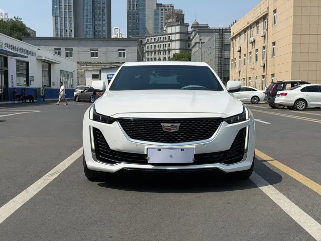 Cadillac CT5 — Фото автомобиля 2