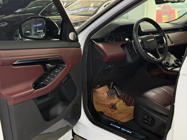 Land Rover Range Rover Evoque — Фото автомобиля 9