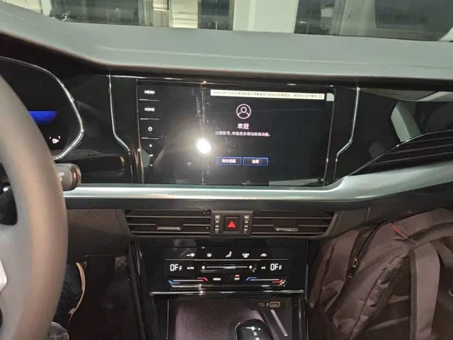 Volkswagen Passat — Фото автомобиля 12