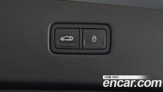 Genesis GV70 2.5T Бензин 2WD — Фото автомобиля 15