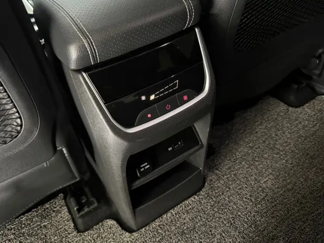 Maxus Dajia 5 — Фото автомобиля 17