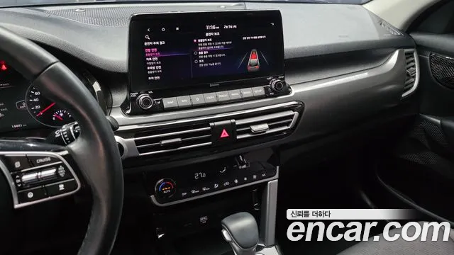 Kia Seltos — Фото автомобиля 15