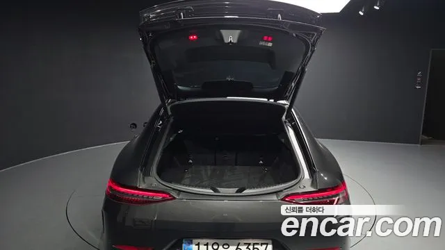 Mercedes-Benz AMG GT 4 двери 43 4MATIC+ Dynamic — Фото автомобиля 20