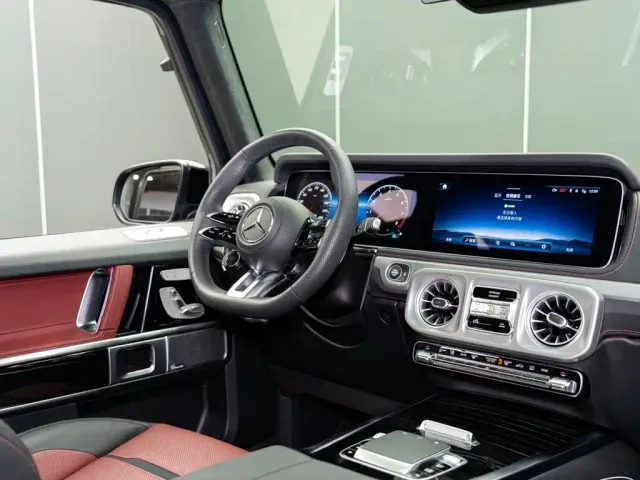 Mercedes-Benz G-Class AMG — Фото автомобиля 12