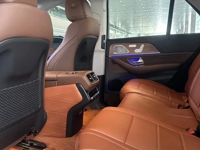 Mercedes-Benz GLE-Class — Фото автомобиля 6