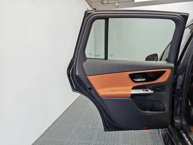 Mercedes-Benz GLC-Class — Фото автомобиля 14
