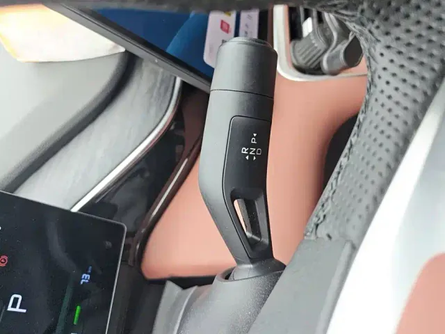 Geely Galaxy L6 — Фото автомобиля 16