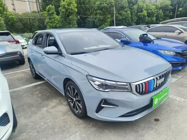 Geely Emgrand — Фото автомобиля 3