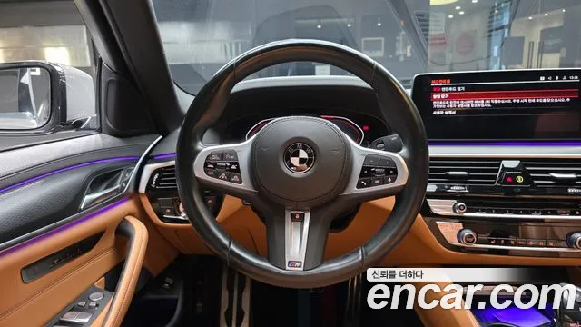 BMW 5-Series — Фото автомобиля 14