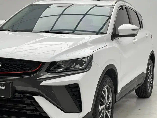 Geely Binyue — Фото автомобиля 4