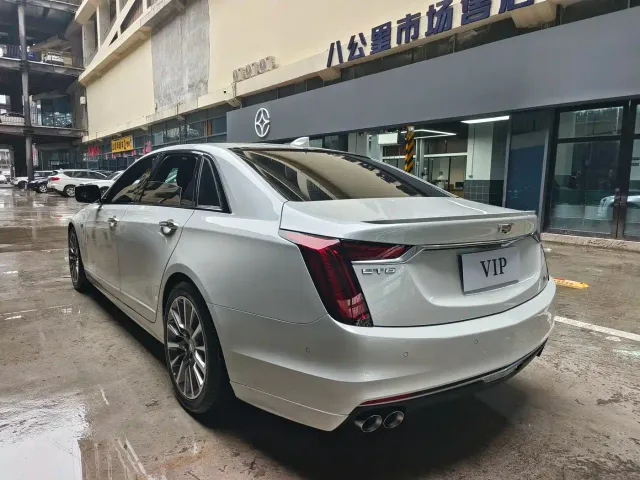 Cadillac Cadillac CT6 2022 28T Premium — Фото автомобиля 21
