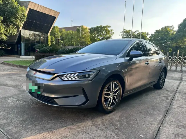 Фотография автомобиля — BYD Qin PLUS