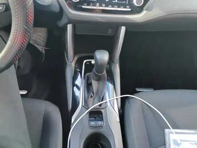 Toyota Corolla Cross — Фото автомобиля 16