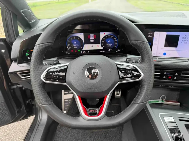 Volkswagen Golf GTI — Фото автомобиля 20