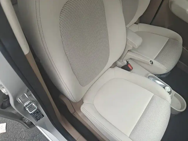 Wuling Hongguang Mini EV — Фото автомобиля 24