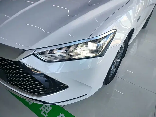 BYD Qin PLUS — Фото автомобиля 23