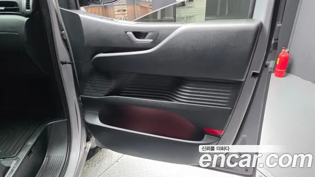 Hyundai Staria Staria L3.5 Карго 3 места — Фото автомобиля 25