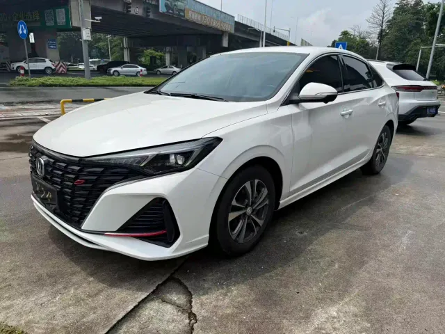 Фотография автомобиля — Changan Eado