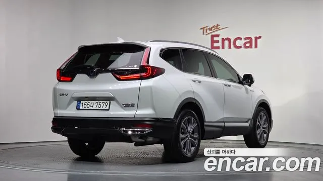 Honda CR-V CR-V 5-е поколение 2.0 гибрид Touring 4WD — Фото автомобиля 2